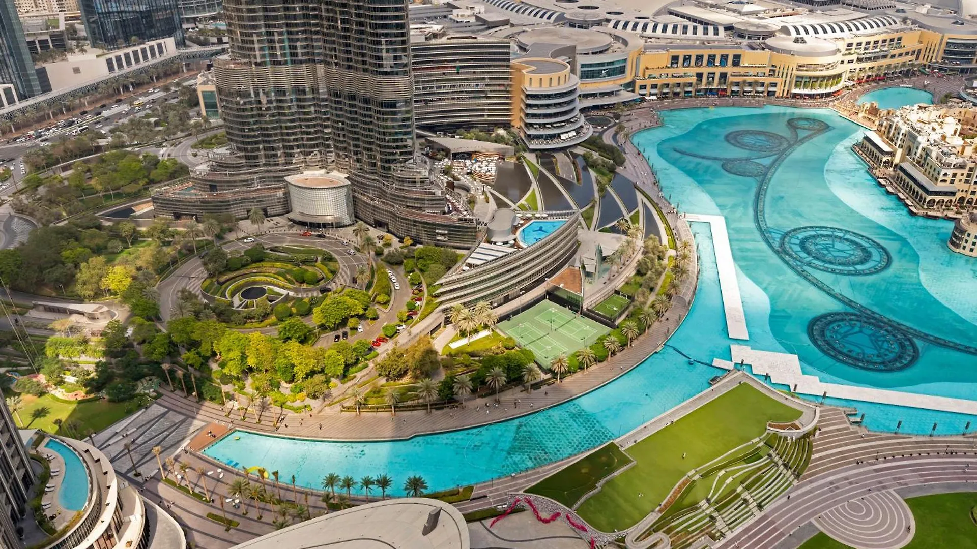 Crown Jewel 2 Bedroom Apartments I Iconic Burj Khalifa And Fountain Views I Free Parking, Gym, Pool, Wi-Fi And Ps5 I By Skyline Serenity Dubaj Spojené arabské emiráty
